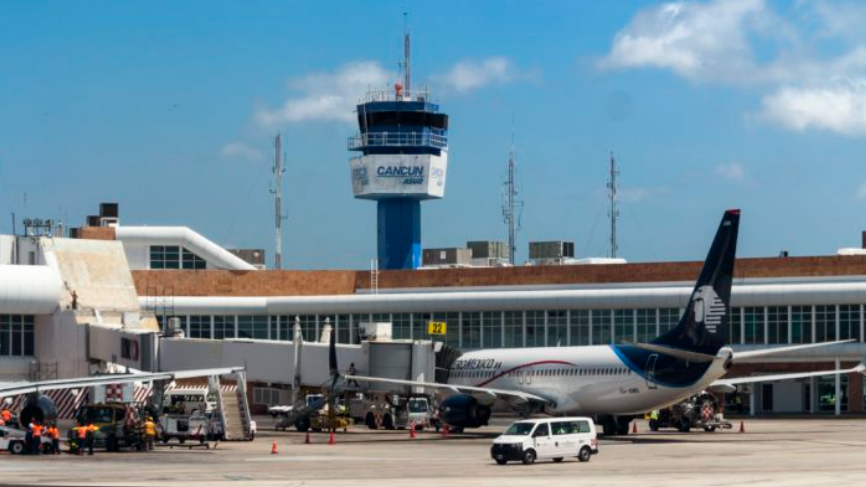 Cancún International Airport terminal exterior